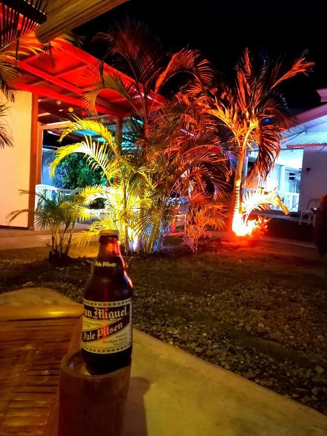 Astillo'S Guest Houses Moalboal Luaran gambar