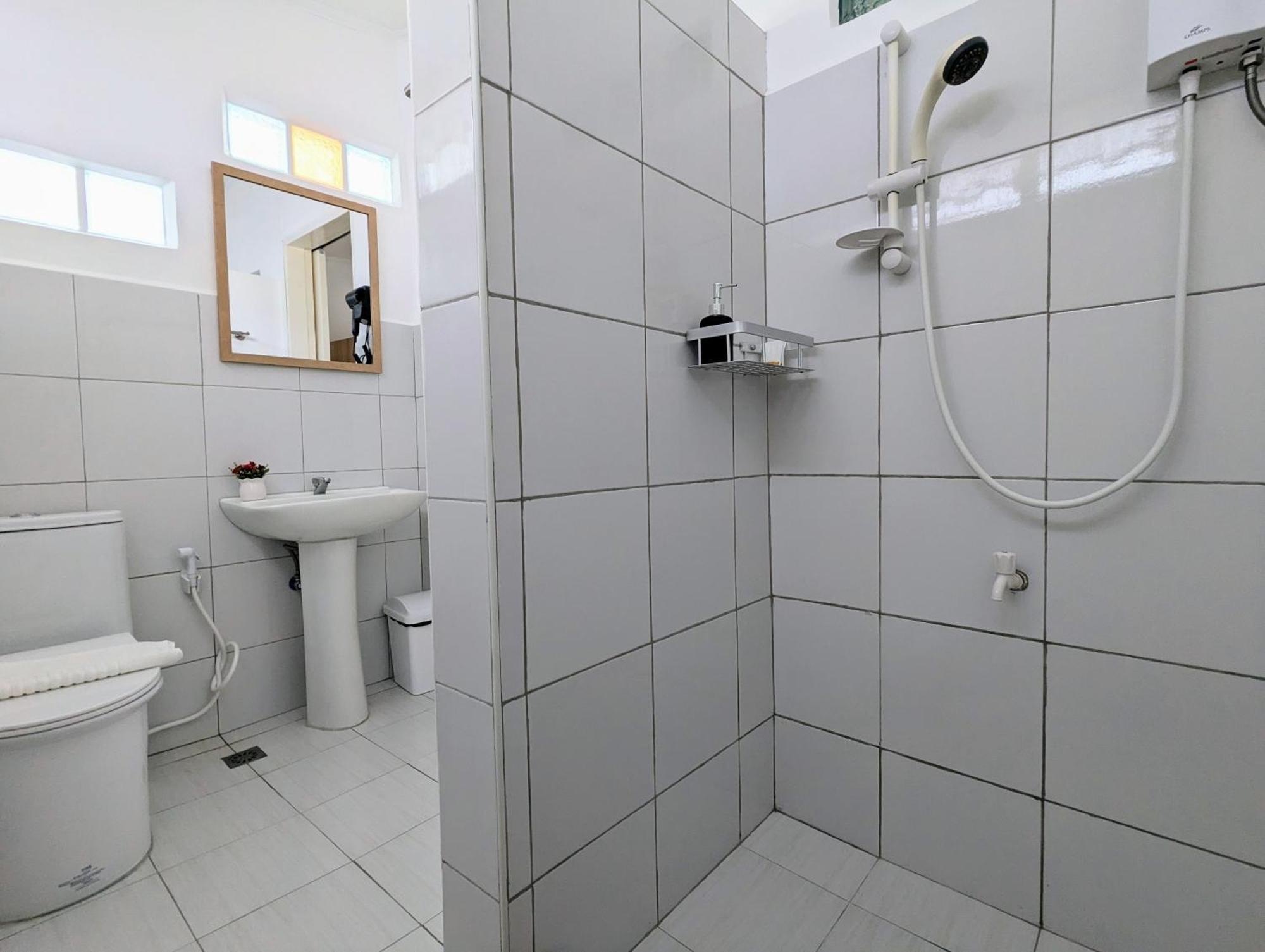 Astillo'S Guest Houses Moalboal Bilik gambar